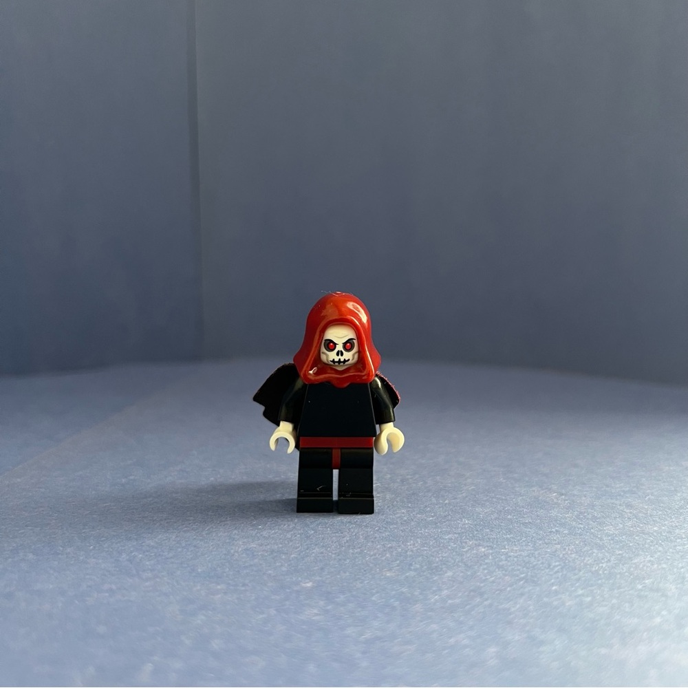 LEGO Gear Fantasy Era Evil Bishop (Chess Piece) Minifigure